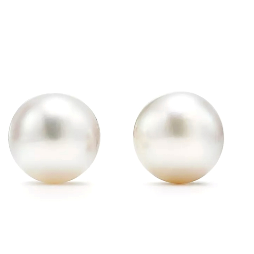Tiffany earrings fresh water pearls